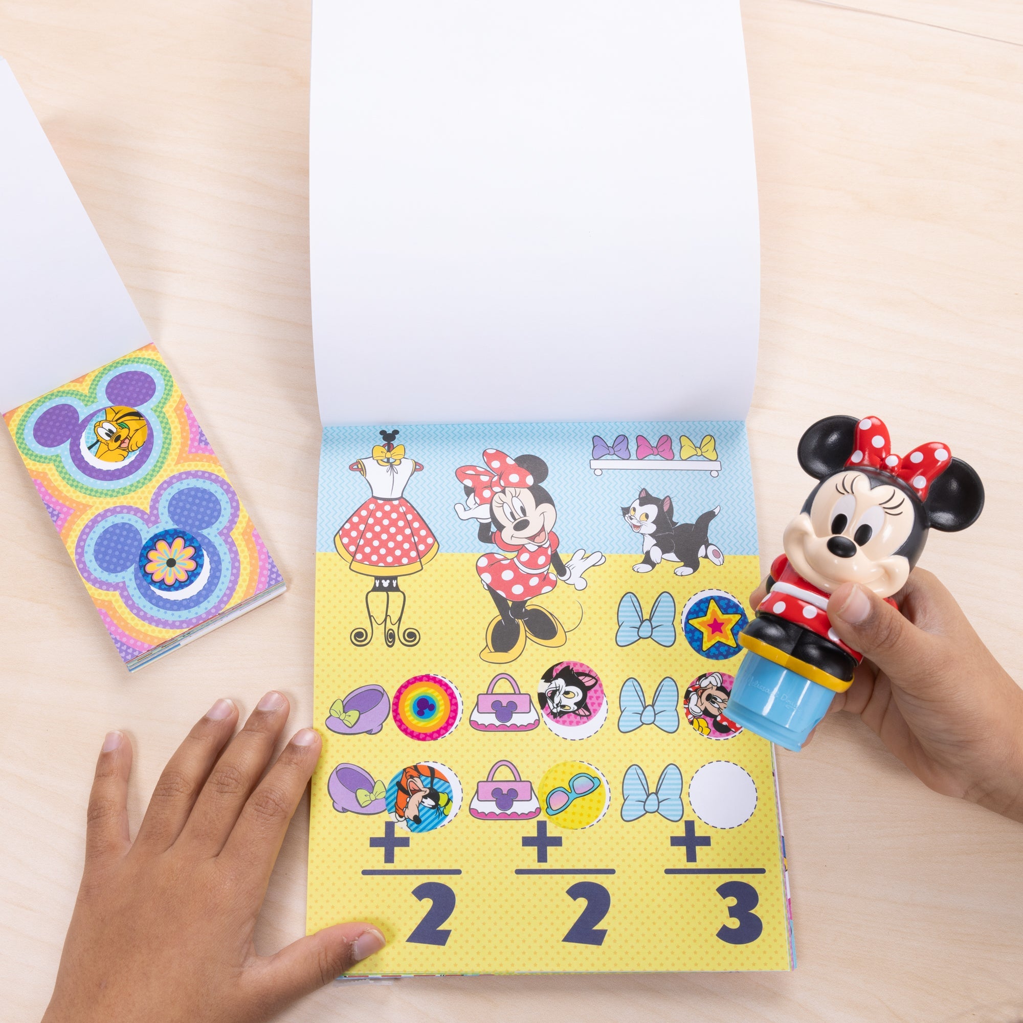 Sticker WOW!? Disney Minnie Mouse Bundle: Activity Pad & Sticker Stamper + Mini Activity Pad and 200 Refill Stickers