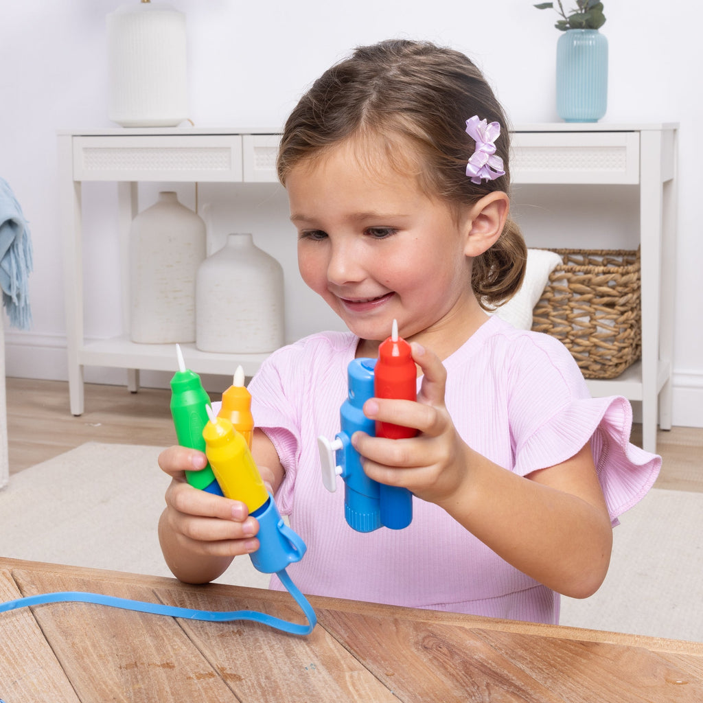 Water WOW! Pen Pack (4 Water Pens. Sprayer. Tether Cap)