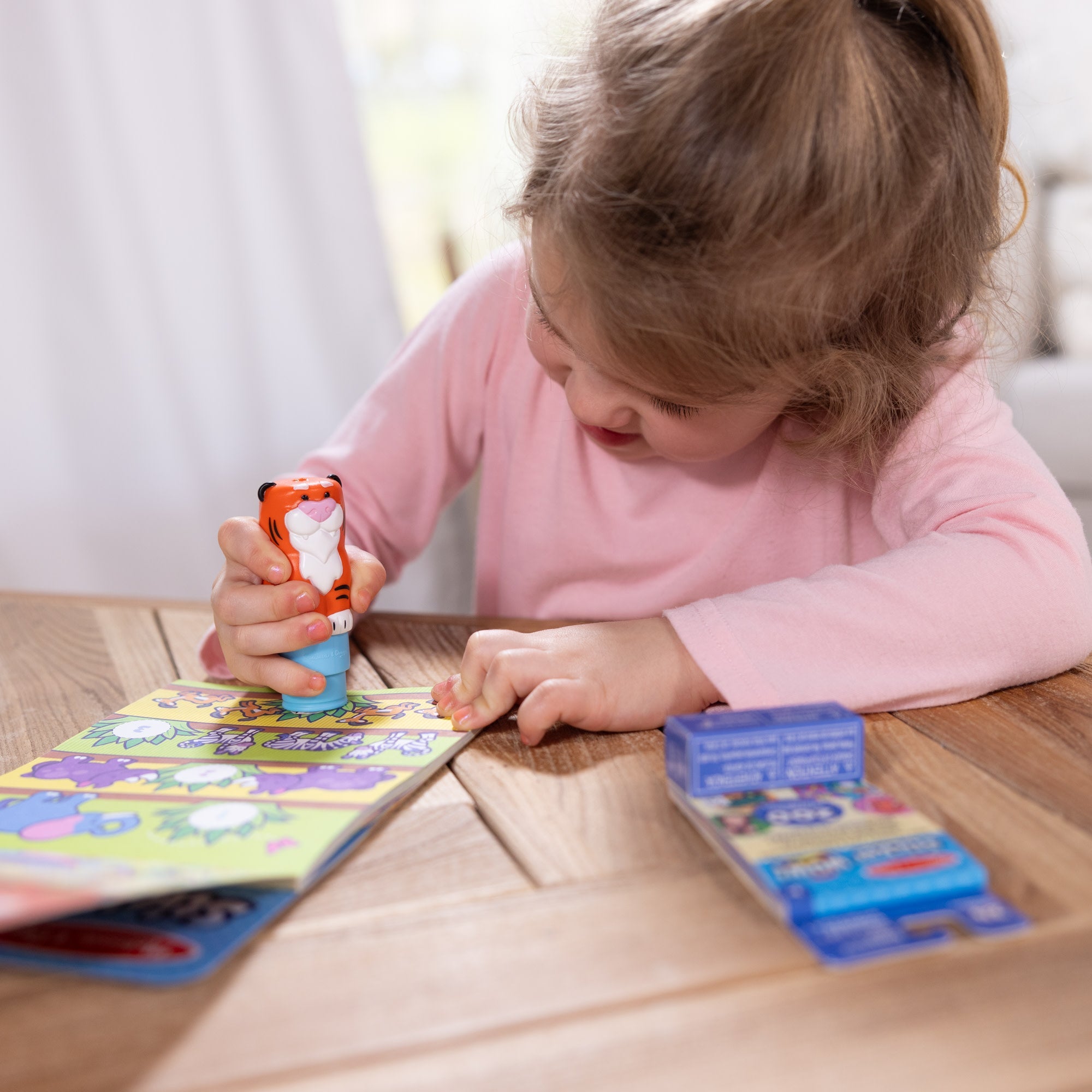 Sticker WOW!? Tiger Bundle: Activity Pad & Sticker Stamper + Mini Activity Pad and 200 Refill Stickers
