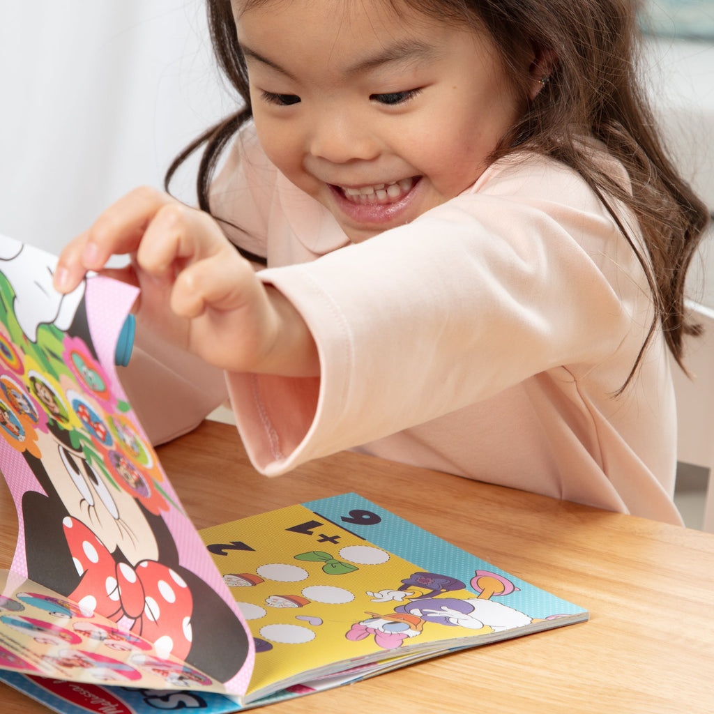Sticker WOW! Activity Pad & Sticker Stamper – Disney’s Minnie Mouse